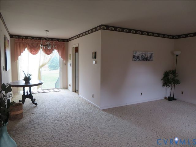 24701 Mount Pleasant St, North Dinwiddie, VA 23803