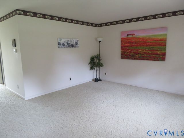 24701 Mount Pleasant St, North Dinwiddie, VA 23803