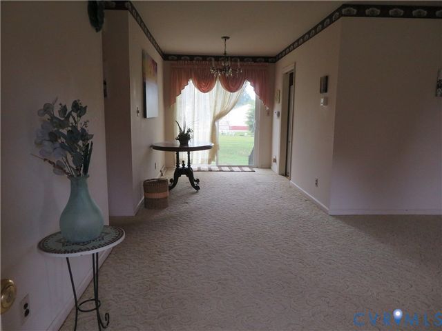 24701 Mount Pleasant St, North Dinwiddie, VA 23803