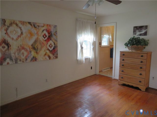 24701 Mount Pleasant St, North Dinwiddie, VA 23803