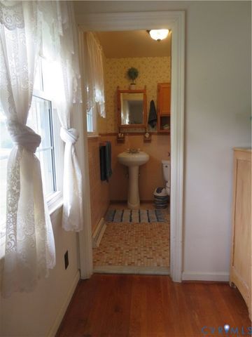 24701 Mount Pleasant St, North Dinwiddie, VA 23803