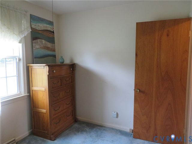 24701 Mount Pleasant St, North Dinwiddie, VA 23803