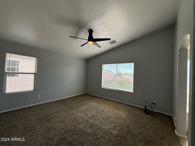 9205 W Cordes Road, Tolleson, AZ 85353