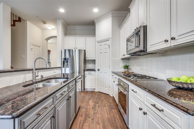 8700 Pauline Street, Plano, TX 75024