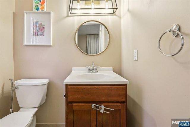 28 George Street, Saddle Brook, NJ 07663