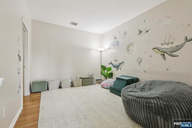 28 George Street, Saddle Brook, NJ 07663