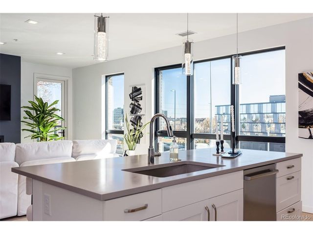 1735 Central St 212, Denver, CO 80211