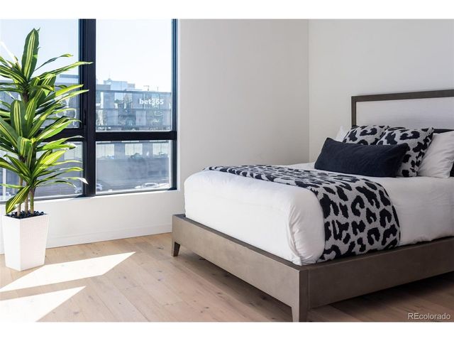 1735 Central St 212, Denver, CO 80211