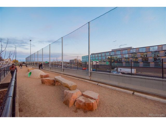 1735 Central St 212, Denver, CO 80211