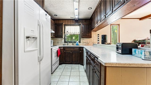 1 Chapel Lane, Bella Vista, AR 72715