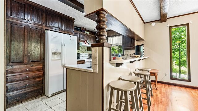 1 Chapel Lane, Bella Vista, AR 72715