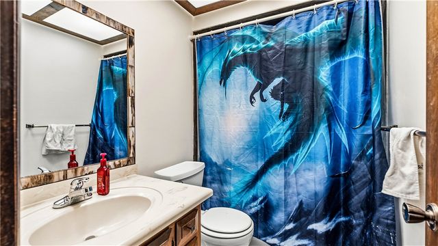 1 Chapel Lane, Bella Vista, AR 72715
