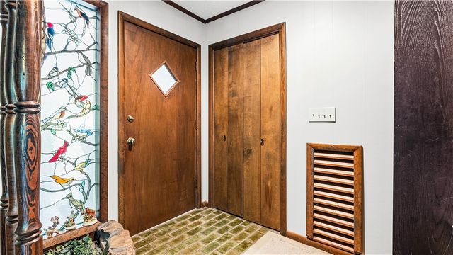 1 Chapel Lane, Bella Vista, AR 72715