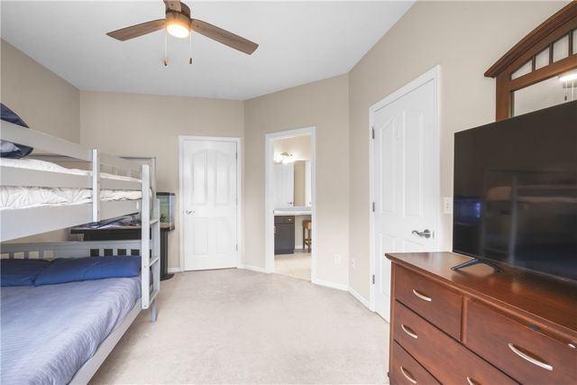 110 Marcur Ln, Center Twp, PA 15061