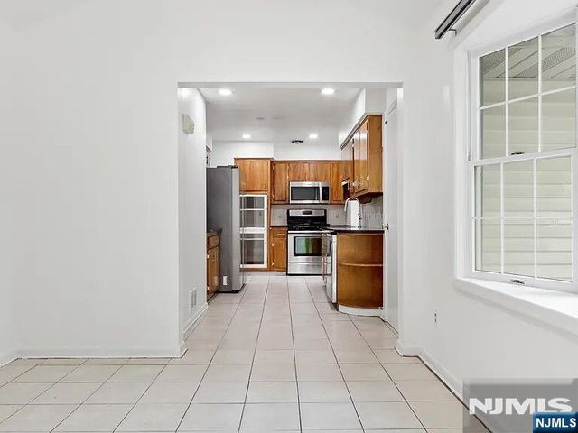 168 County Road, Cresskill, NJ 07626