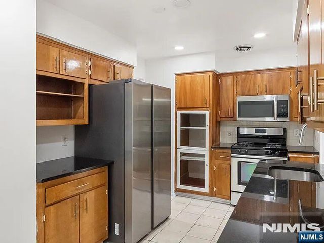 168 County Road, Cresskill, NJ 07626