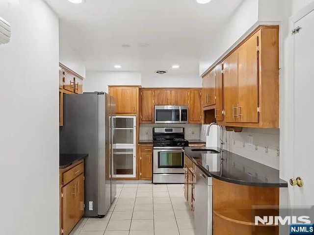 168 County Road, Cresskill, NJ 07626