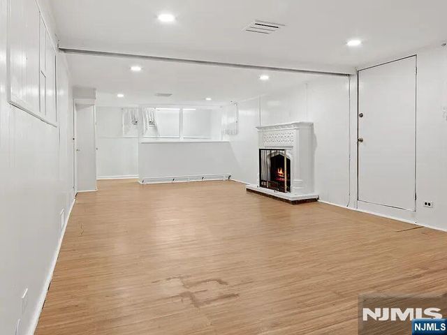168 County Road, Cresskill, NJ 07626