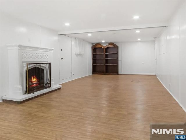 168 County Road, Cresskill, NJ 07626