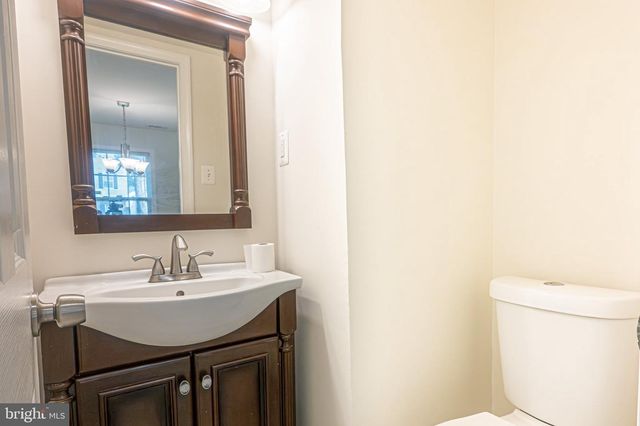 7645 E SWAN TER, Landover, MD 20785