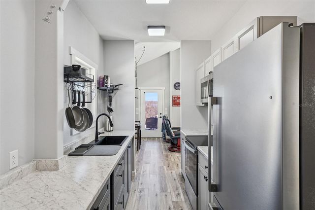 645 CR 485A, Lake Panasoffkee, FL 33538