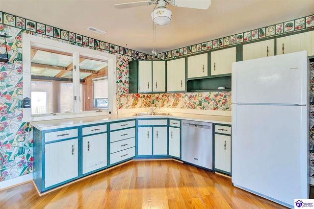 42 Ellis Park, Elizabethtown, KY 42701