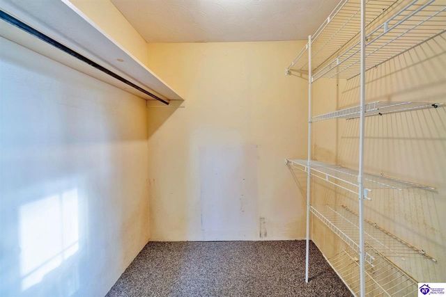 42 Ellis Park, Elizabethtown, KY 42701