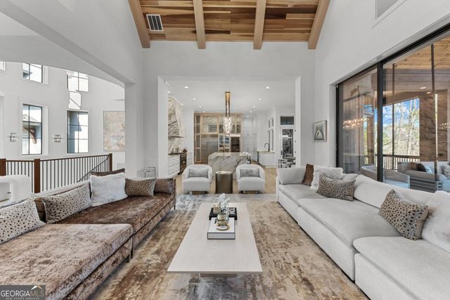 1180 Broadpoint Drive, Greensboro, GA 30642