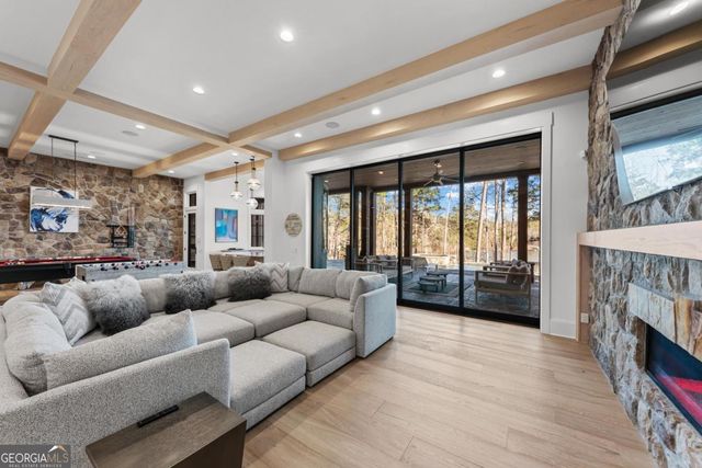 1180 Broadpoint Drive, Greensboro, GA 30642