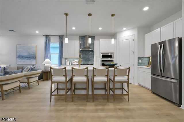 17007 GREAT HERON LN, Punta Gorda, FL 33982
