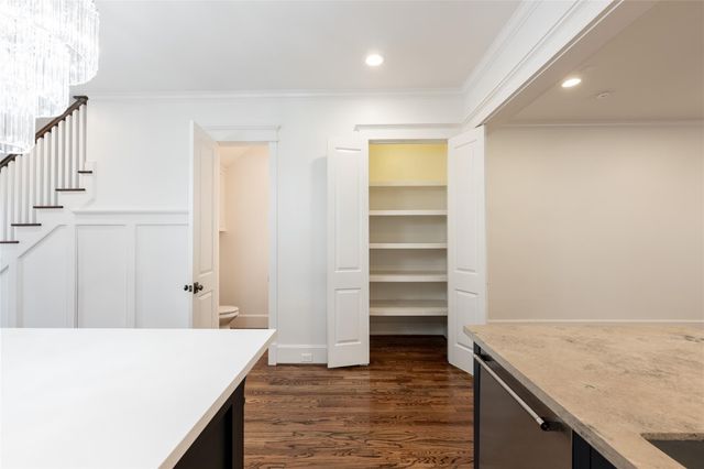 828 E 28th Street, Houston, TX 77009