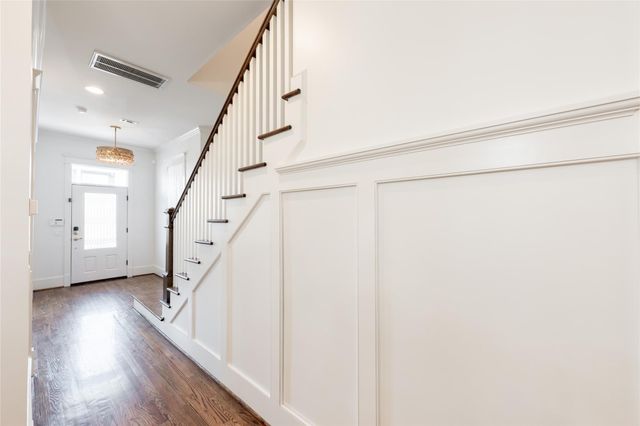 828 E 28th Street, Houston, TX 77009