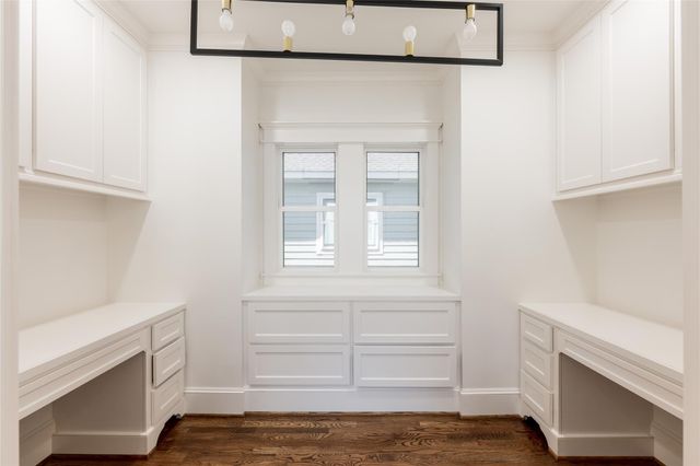 828 E 28th Street, Houston, TX 77009