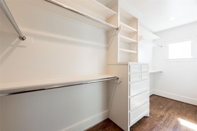 828 E 28th Street, Houston, TX 77009