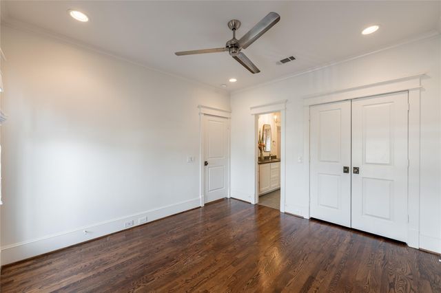 828 E 28th Street, Houston, TX 77009