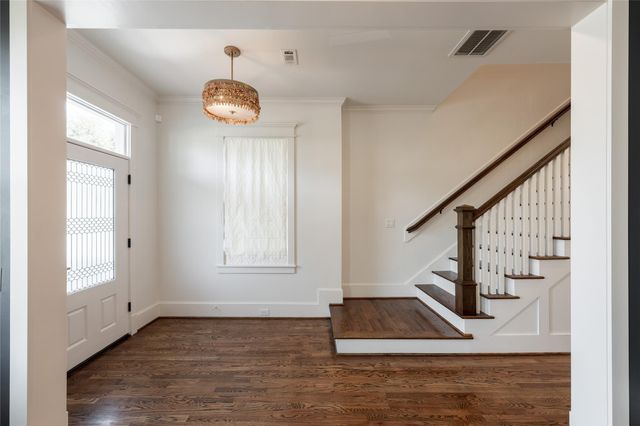 828 E 28th Street, Houston, TX 77009