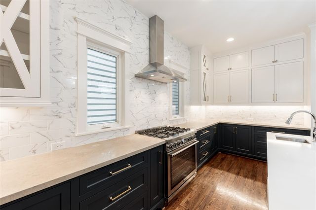 828 E 28th Street, Houston, TX 77009