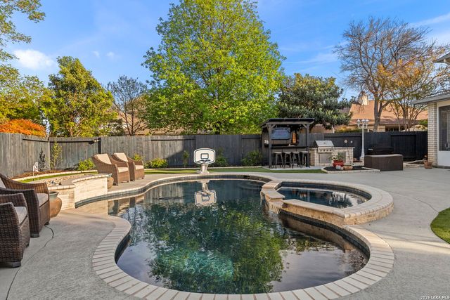 13518 Voelcker Ranch, San Antonio, TX 78231