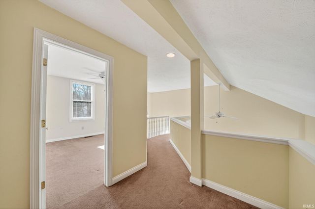 1446 Bridge Water Way, Mishawaka, IN 46545