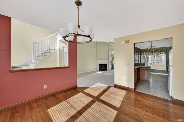 1446 Bridge Water Way, Mishawaka, IN 46545