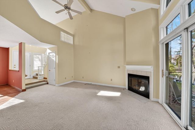 1446 Bridge Water Way, Mishawaka, IN 46545