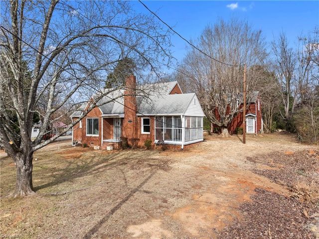 312 Playground Road, Archdale, NC 27263
