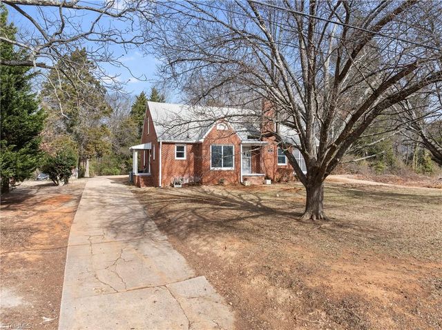 312 Playground Road, Archdale, NC 27263