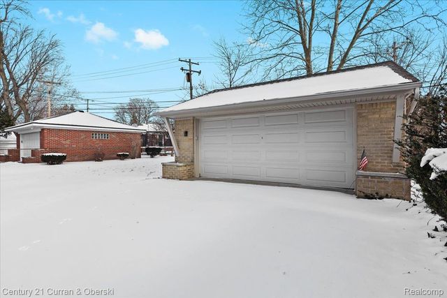 14432 Lyons Street, Livonia, MI 48154