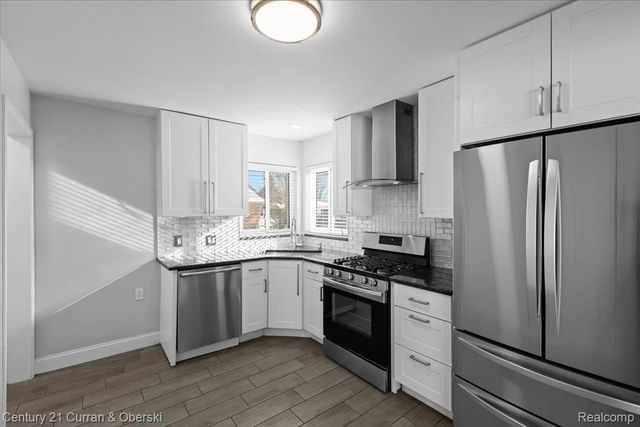 14432 Lyons Street, Livonia, MI 48154