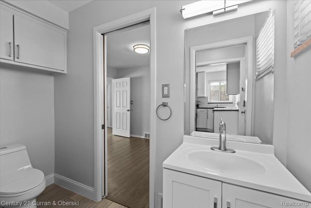 14432 Lyons Street, Livonia, MI 48154