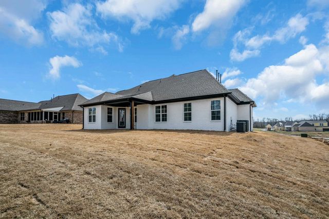 6301 BEVAN LAKE DR, Arlington, TN 38002