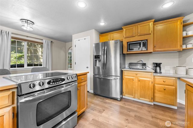7605 38th Court SE, Lacey, WA 98503