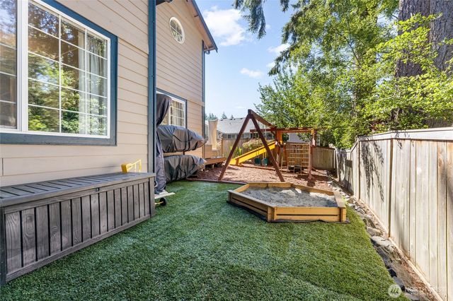 7605 38th Court SE, Lacey, WA 98503