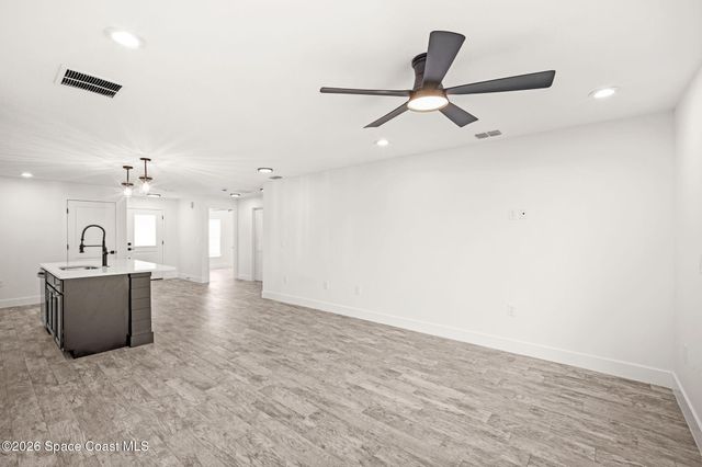 2651 Tennyson Avenue SE, Palm Bay, FL 32909